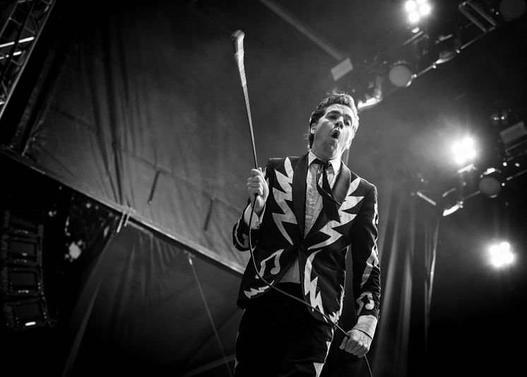 The Hives live 2022