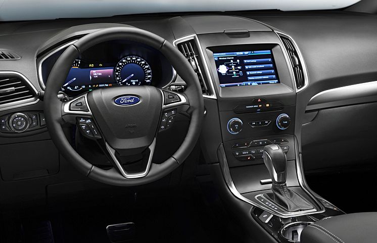 Uusi Ford S-MAX sisäkuva