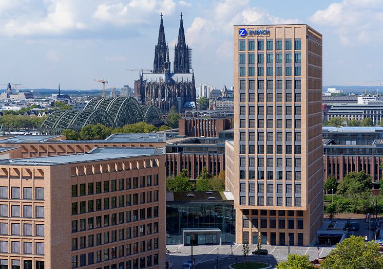 Die Zurich Direktion an der Messe City in Köln Deutz. 