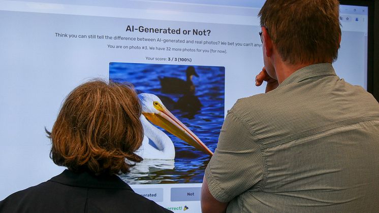 KI-Café im Medienkompetenzzentrum Vechta | Prompten will gelernt sein