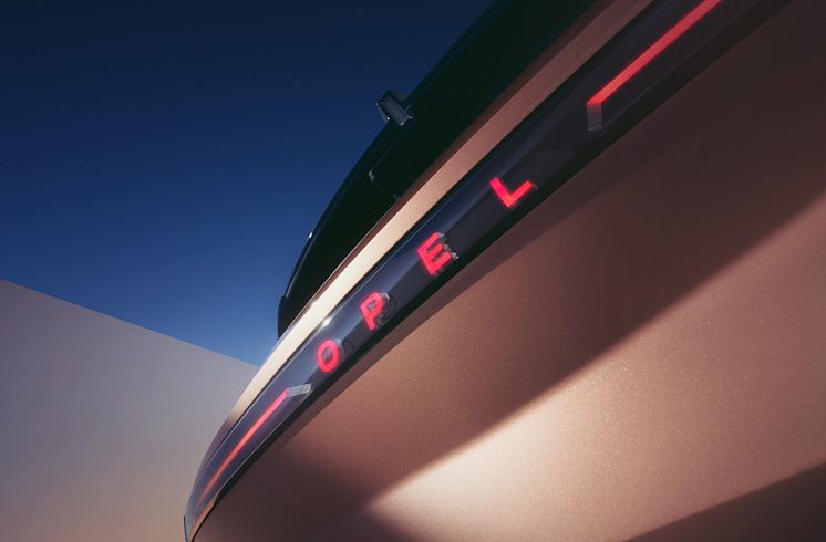 Opel_525163.jpg