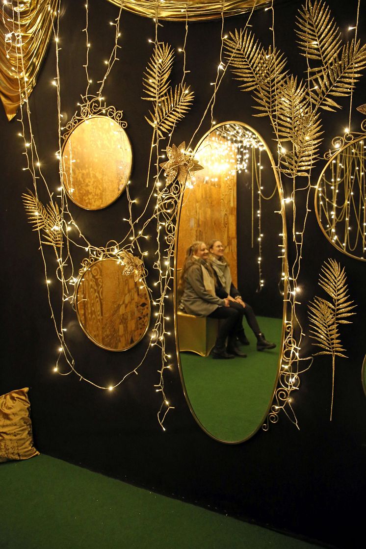 Blick in die Ausstellung "Gustav Klimt. The Gold Experience" im Kunstkraftwerk Leipzig