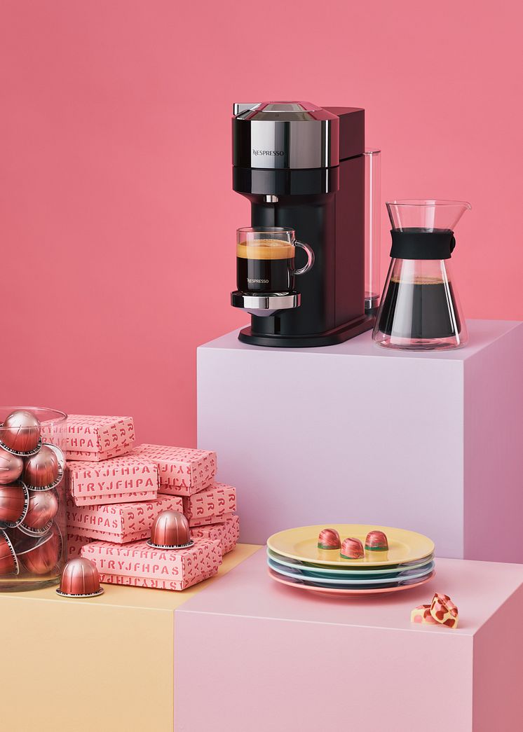 Nespresso x Joy Harris. Photo by Olof Ringmar. Product Standing 50x70