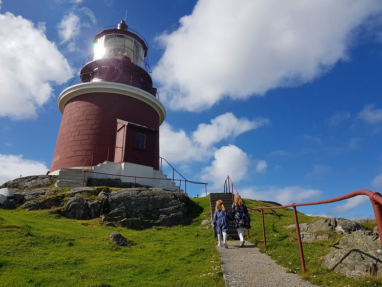 Utsira Lighthouse - Photo - Tove Grimsby.jpg