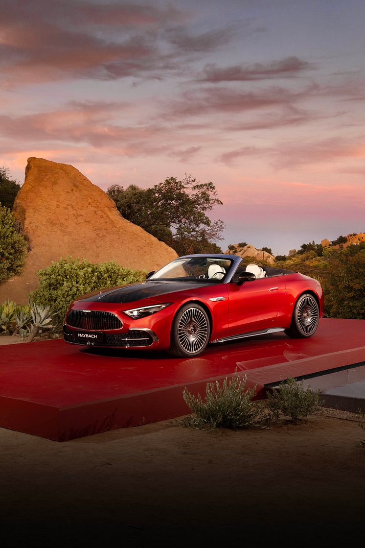 Mercedes Maybach SL 680 Monogram Series 