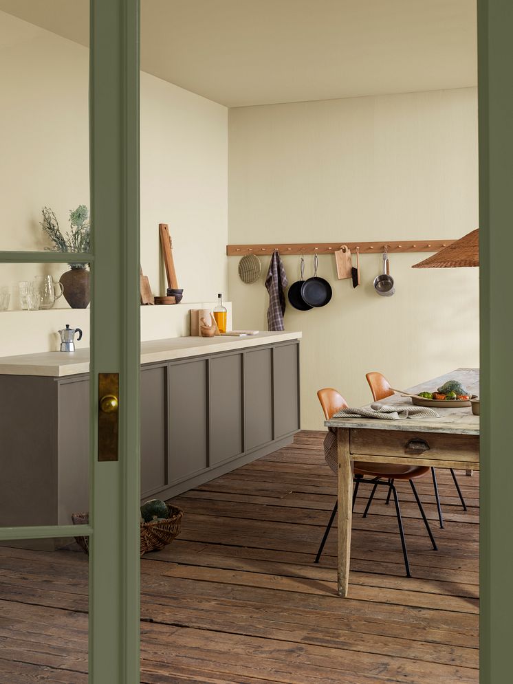 JOTUN_LADY_1276-Soft_11012-Rustic-Brown_8575-Natural-Green
