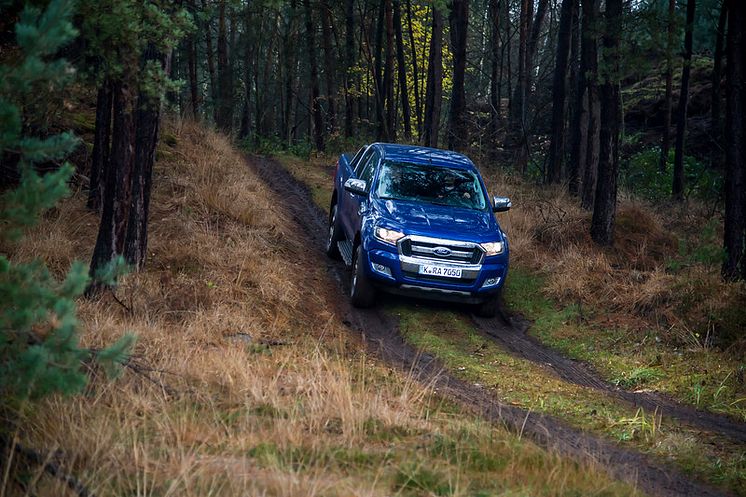 Neste generasjon Ford Ranger pickup med redusert forbruk, dristig design og avanserte teknologier