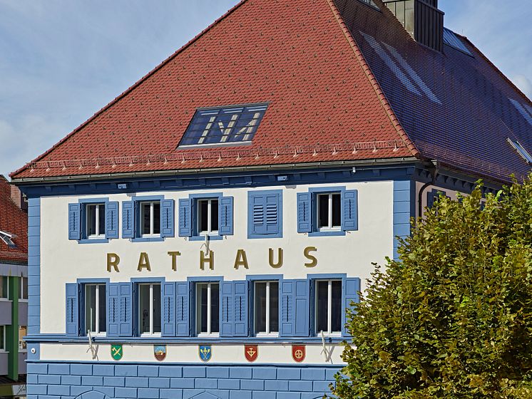LACKER_bigAir Dach_Rathaus Löffingen_1.jpg