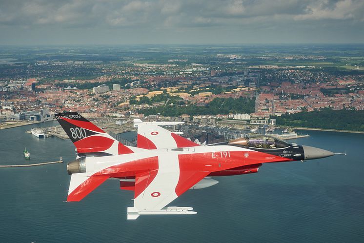 f16_dannebrog