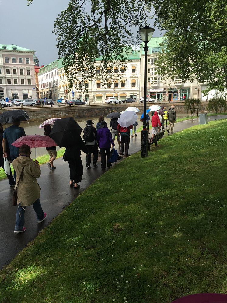 Lär känna 1600-talets Göteborg på en stadssittning, promenad eller vandring i sommar.