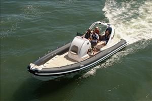 Hi-res image - JL Audio Marine Europe - Stingher RIB