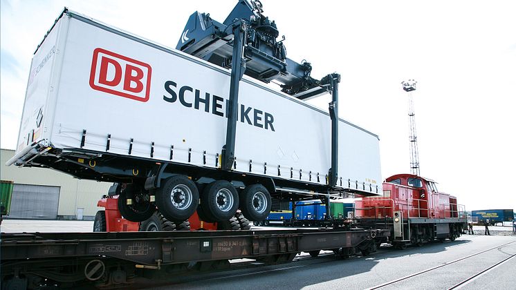 DB-Schenker-kombitransport-01_1920x1080