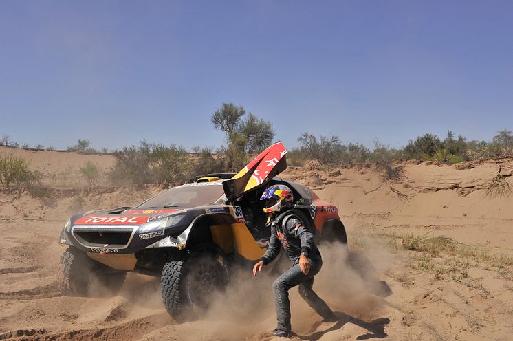 Peugeot vann världens tuffaste ökenrally – Dakar 2016 