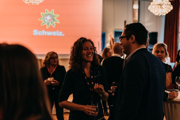 Networking beim Auftakt der Grüezi Deutschland Tour 2019 in Stuttgart