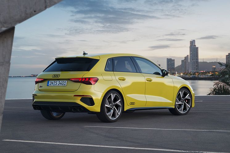 Audi S3 Sportback (Pytongul)