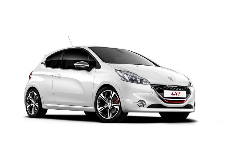 Sverigepremiär för Peugeot 208 GTi - komprimerad körglädje