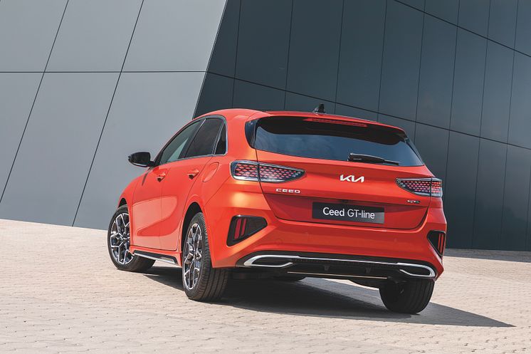 Kia Ceed 5d rear