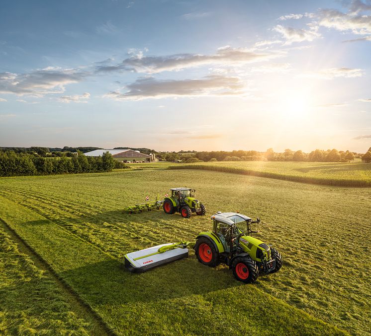 CLAAS ARION 400 Stage V