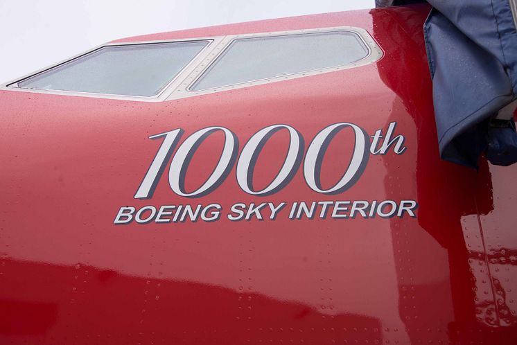 Jubilæumsfly LN-NGU - Boeings fly nummer 1000 med Sky Interior