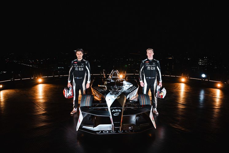 J_TCS_Racing_S11_Sao_Paulo_Mitch_Evans_Nick_Cassidy_051224_002.jpg