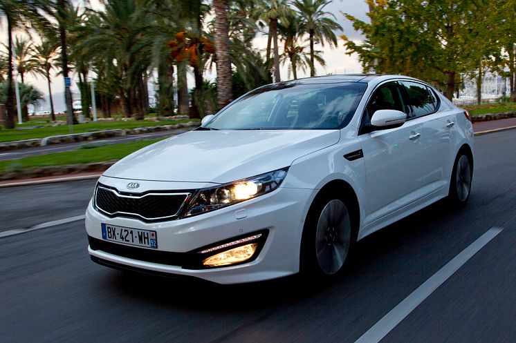 Kia Optima lanseras i mars