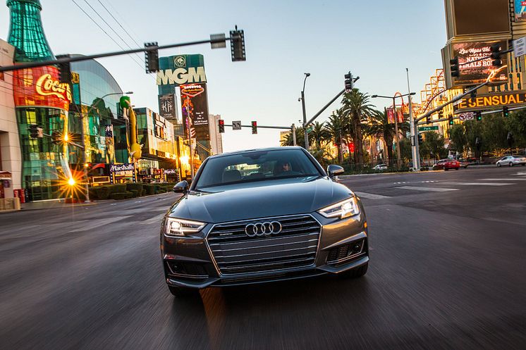 Audi is the first automobile brand to connect the car to the city infrastructure – an important step towards autonomous driving