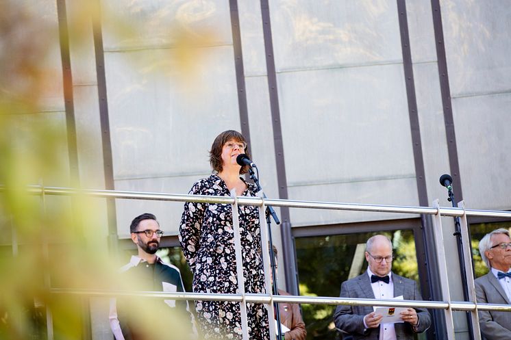 Karin Beckman vid ceremoni för Kulturkvarteret