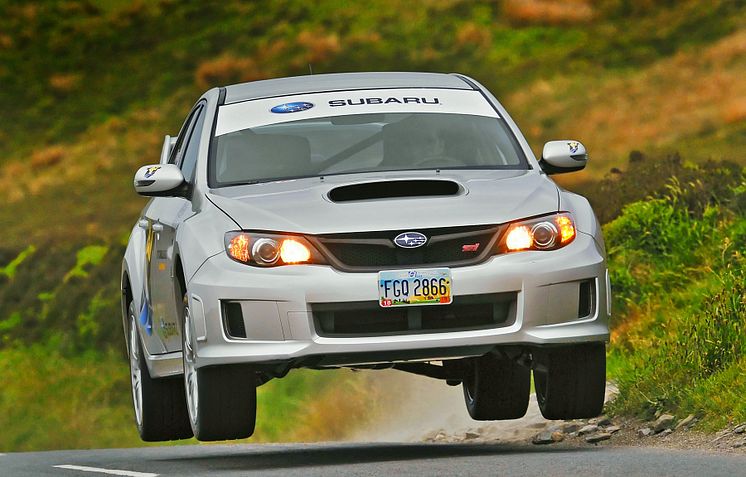 Subaru STI slaktar 21 år gammalt banrekord