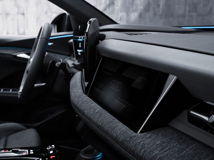 Audi Q6 e-tron (passagerdisplay)