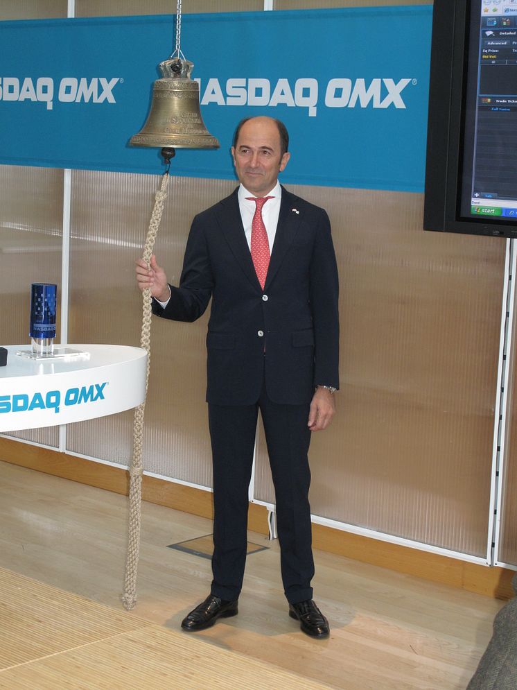 Cavotec CEO Ottonel Popesco rings the NASDAQ OMX trading bell