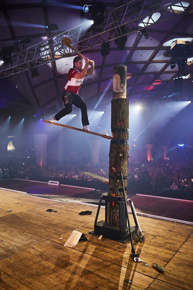 STIHL_TIMBERSPORTS_Cassidy_Scheer_Springboard.jpg