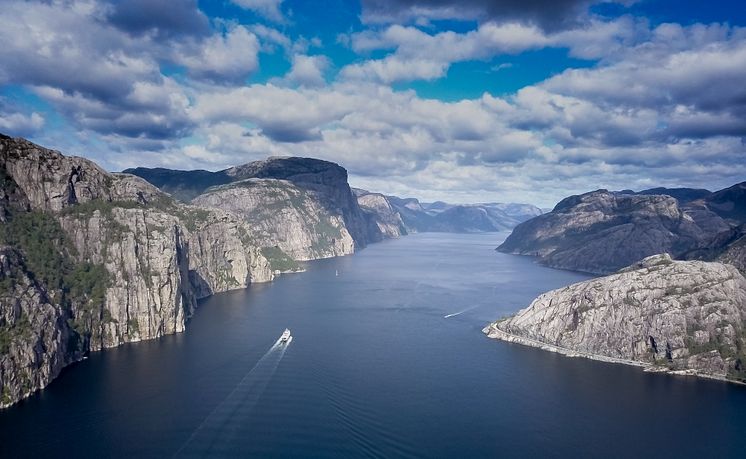 Rutebilferja på Lysefjorden starter opp 28. mai