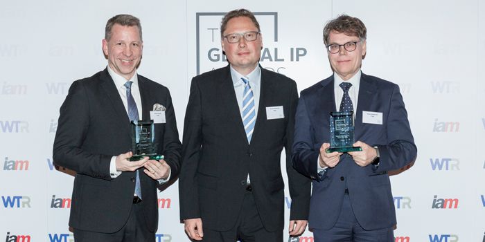 Tobias Kempas, Richard Wessman och Håkan Borgenhäll vid Global IP Awards