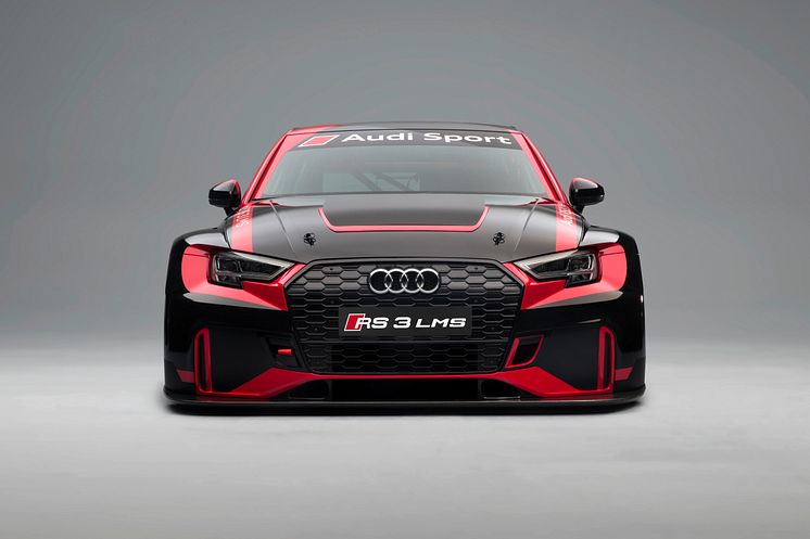 Audi RS3 LMS