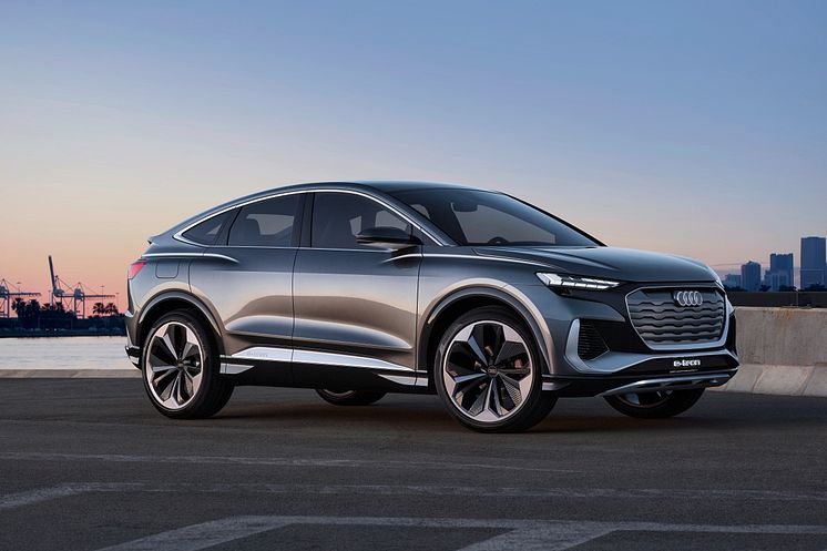 Audi Q4 Sportback e-tron concept 