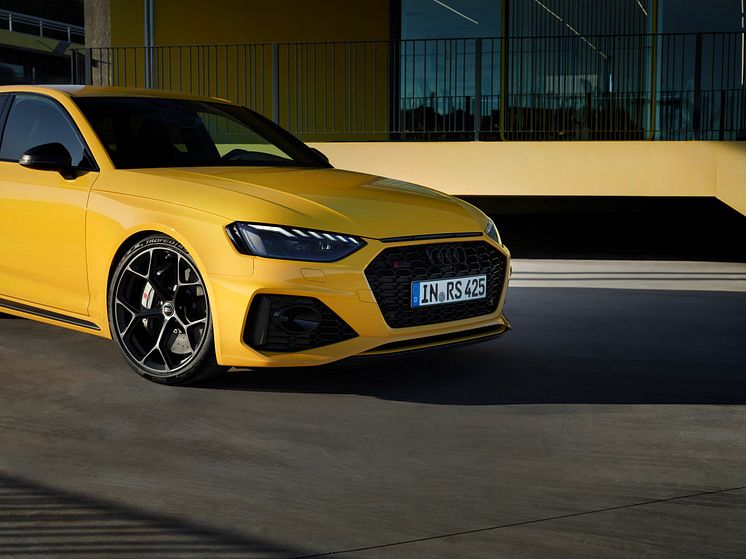 Audi RS 4 Avant edition 25 years (Imolagul)