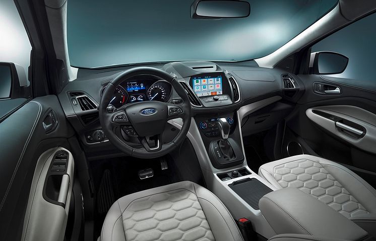 A Ford négy új modellel, valamint exkluzív szállodai és utazási szolgáltatással bővíti a magas színvonalú Ford Vignale programot