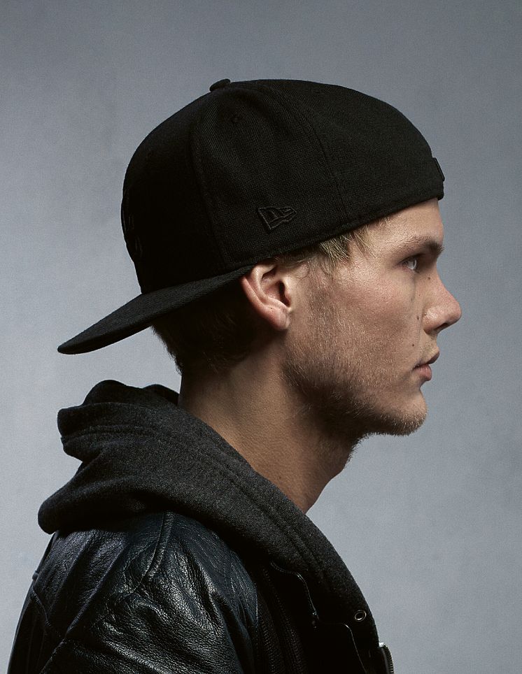 Avicii-Portrait-FOREVER.jpg