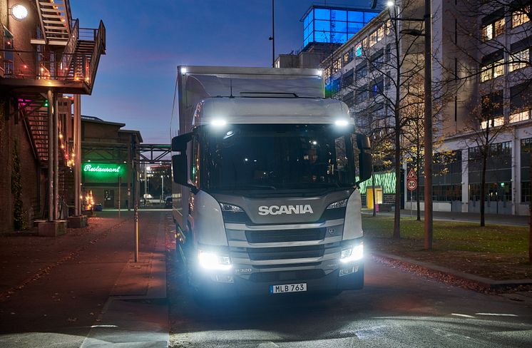 Scania P320_Hybrid_Ilta.jpg