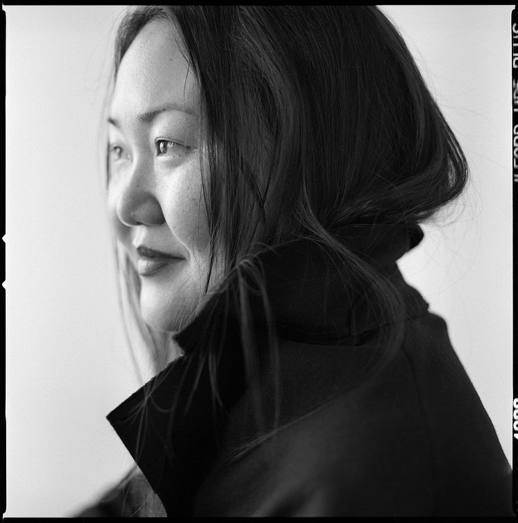 Hanya-Yanagihara-c-Brigitte-Lacombe-.jpg