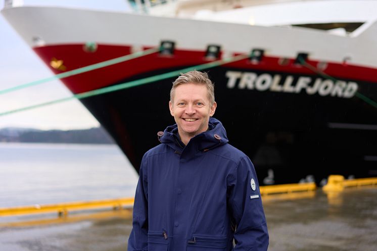Per_Martin_Røer_Photo_Max_Emanuelson_Hurtigruten.jpg