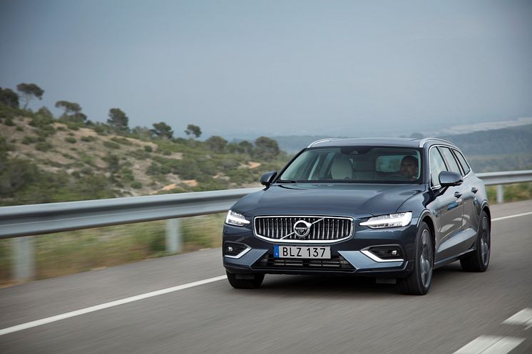 Ny Volvo V60 D4 Inscription Denim Blue