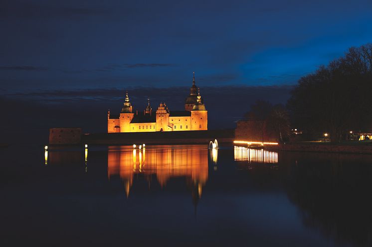 Kalmar Slott med julbelysning