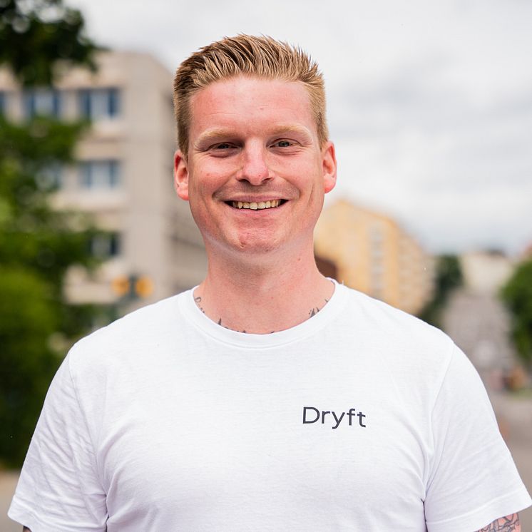 Daniel Lindgren, Grundare Dryft