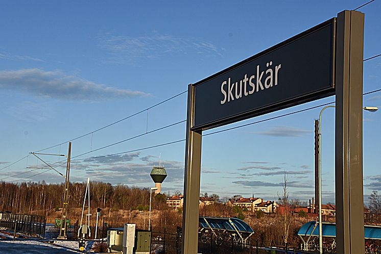 Mälarbanans sträckning mellan Skutskär och Furuvik har fått dubbla spår.