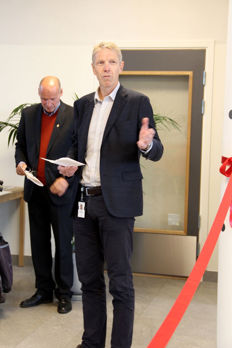 Direktør i Boligbygg, Jon Carlsen, ønsker velkommen til åpningen.