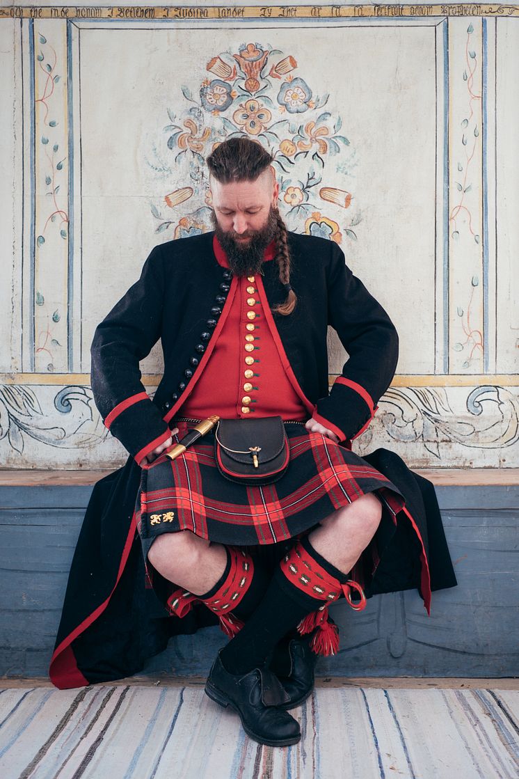 Dellenkilt, British så in i Norden, Nordiska museet