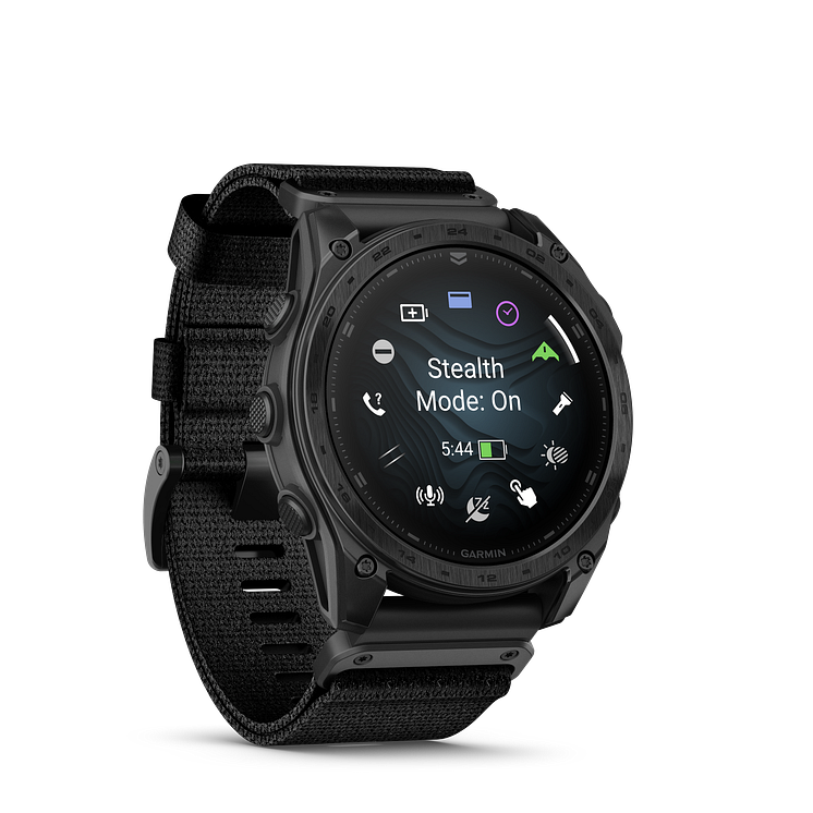 010-03406-01_06_tactix8_51mm_AMOLED_nylon_HR_front_right_0003_Tactix8_steathmode.png