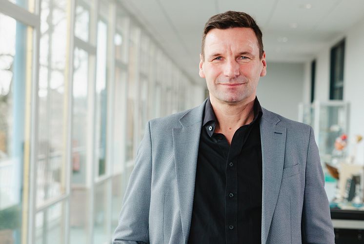 Prof. Dr. Holger Thiele