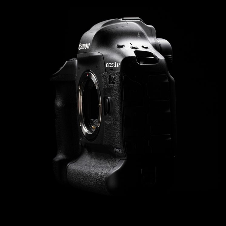 EOS-1D X Mark III 10